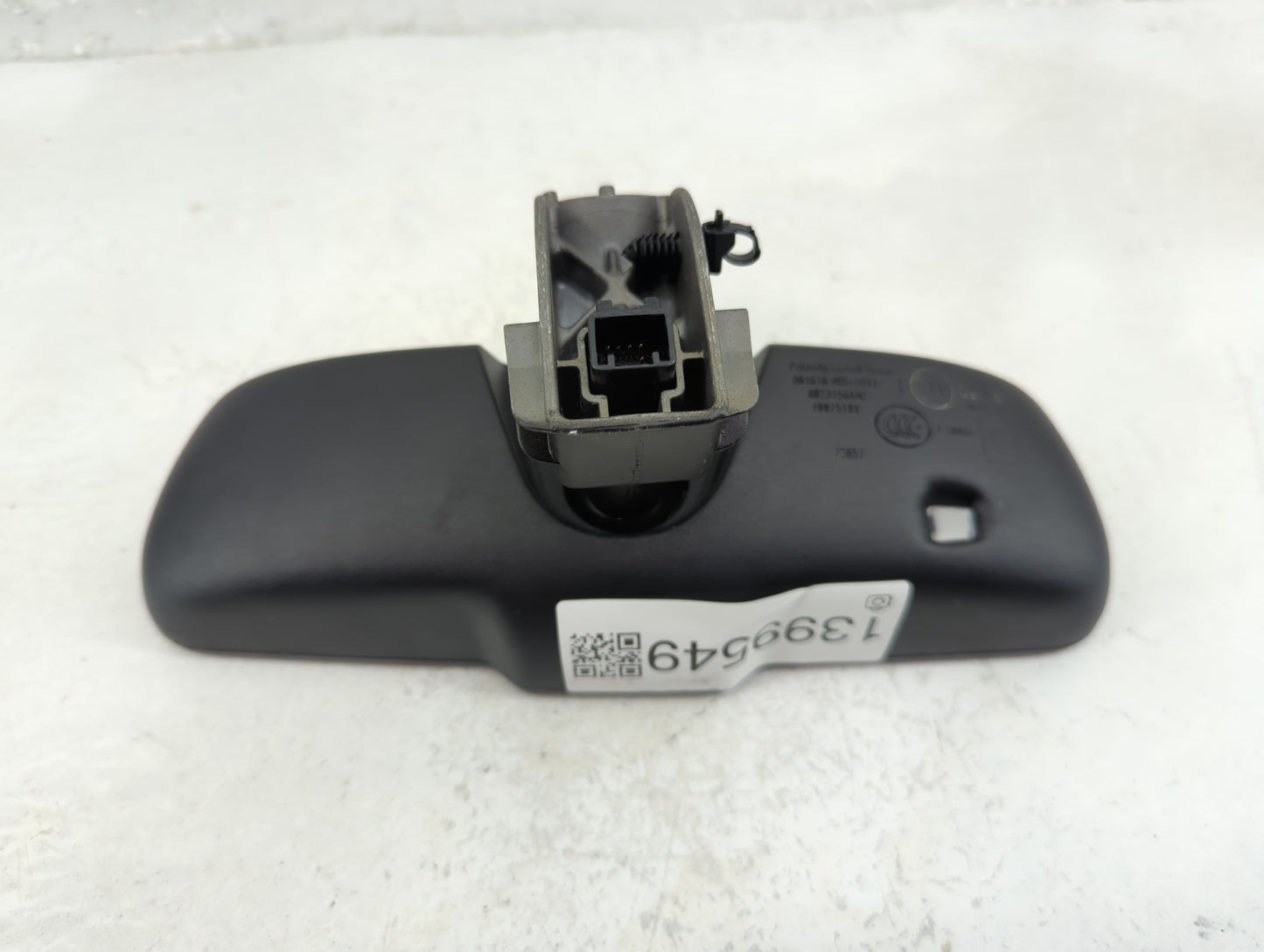 2014-2016 Dodge Durango Interior Rear View Mirror Replacement OEM P/N:68231564AC Fits Fits 2014 2015 2016 OEM Used Auto Part