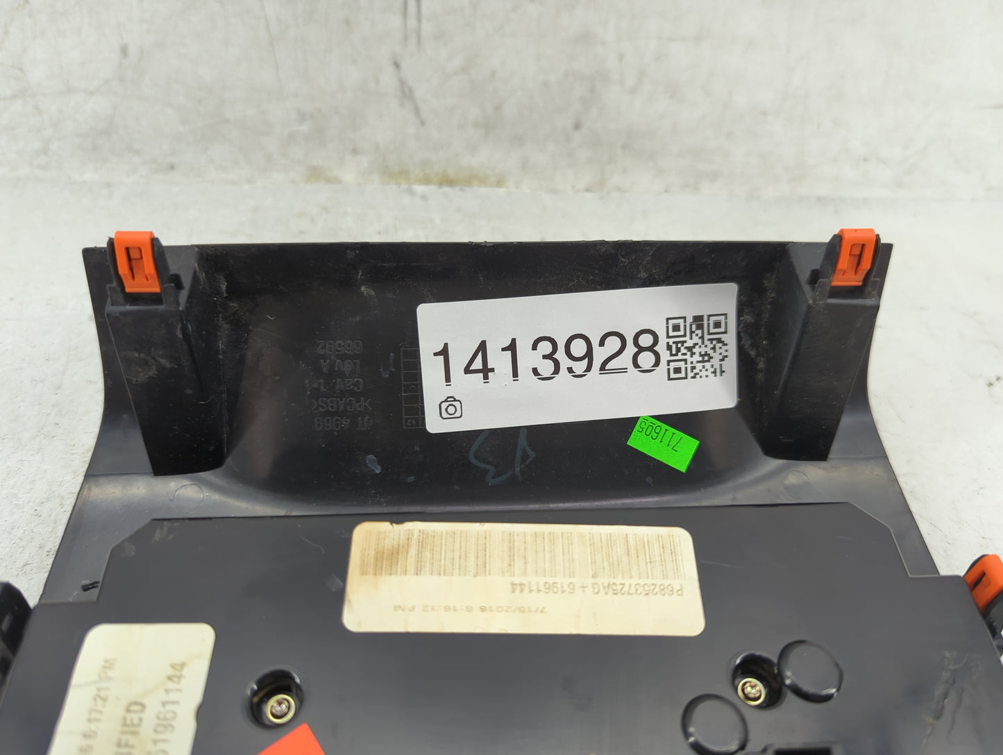 2016-2017 Dodge Durango Climate Control Module Temperature AC/Heater Replacement P/N:68253725AG Fits Fits 2016 2017 OEM Used