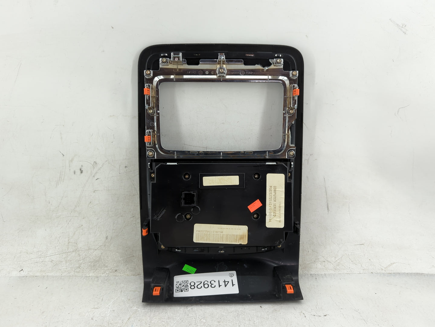 2016-2017 Dodge Durango Climate Control Module Temperature AC/Heater Replacement P/N:68253725AG Fits Fits 2016 2017 OEM Used