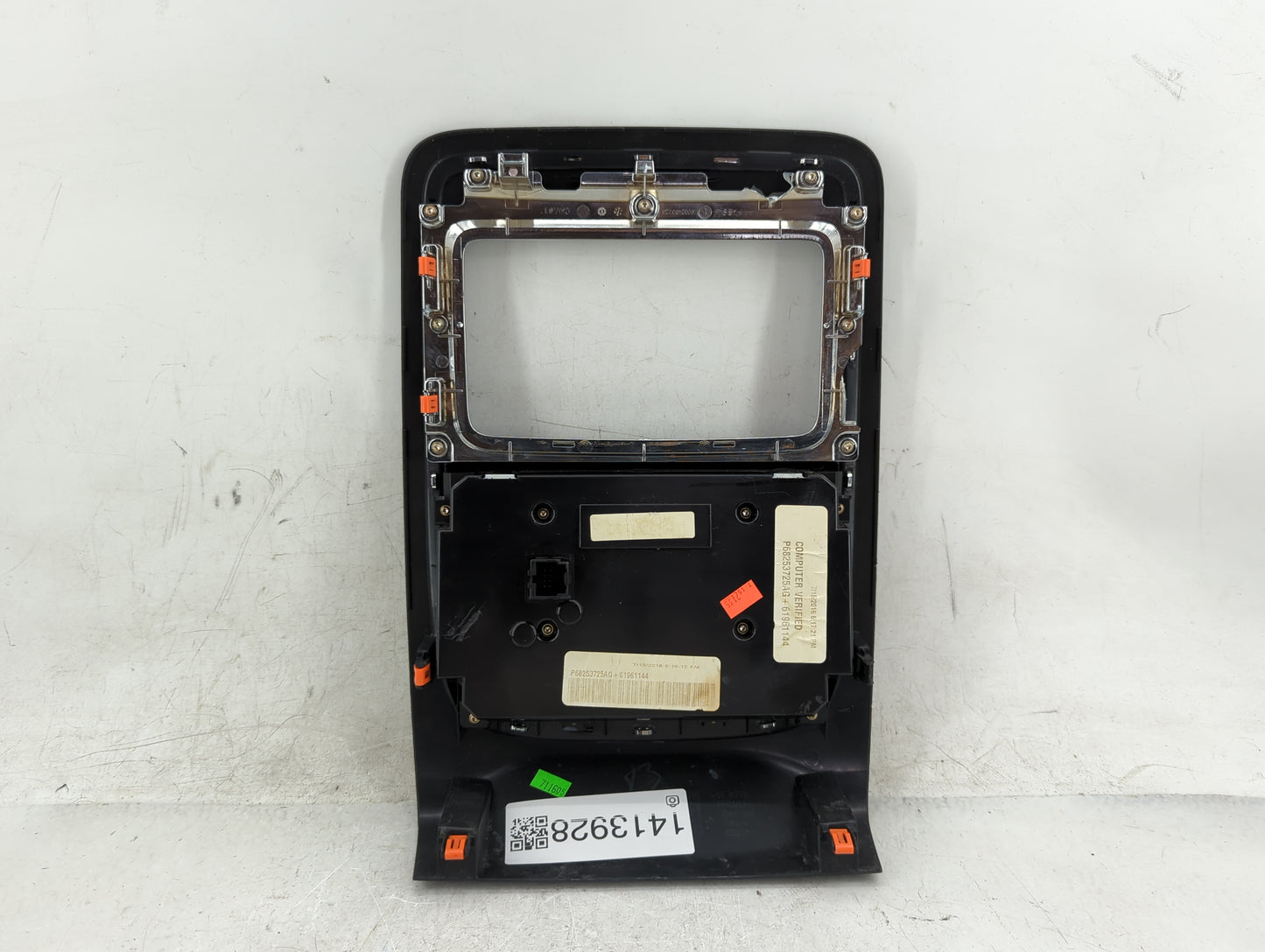 2016-2017 Dodge Durango Climate Control Module Temperature AC/Heater Replacement P/N:68253725AG Fits Fits 2016 2017 OEM Used