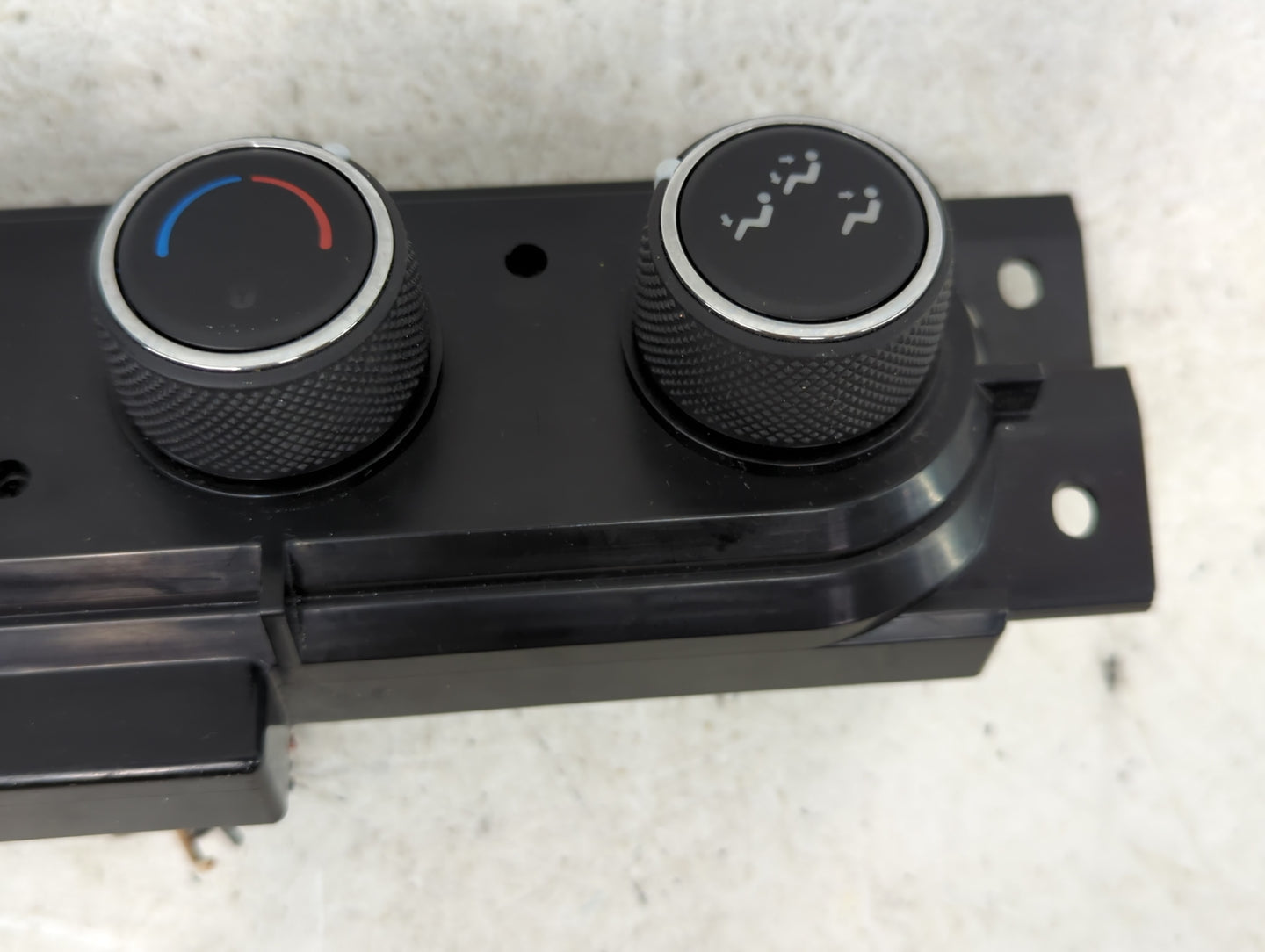 2016 Dodge Durango Climate Control Module Temperature AC/Heater Replacement P/N:68287297AA Fits OEM Used Auto Parts - Oemuse
