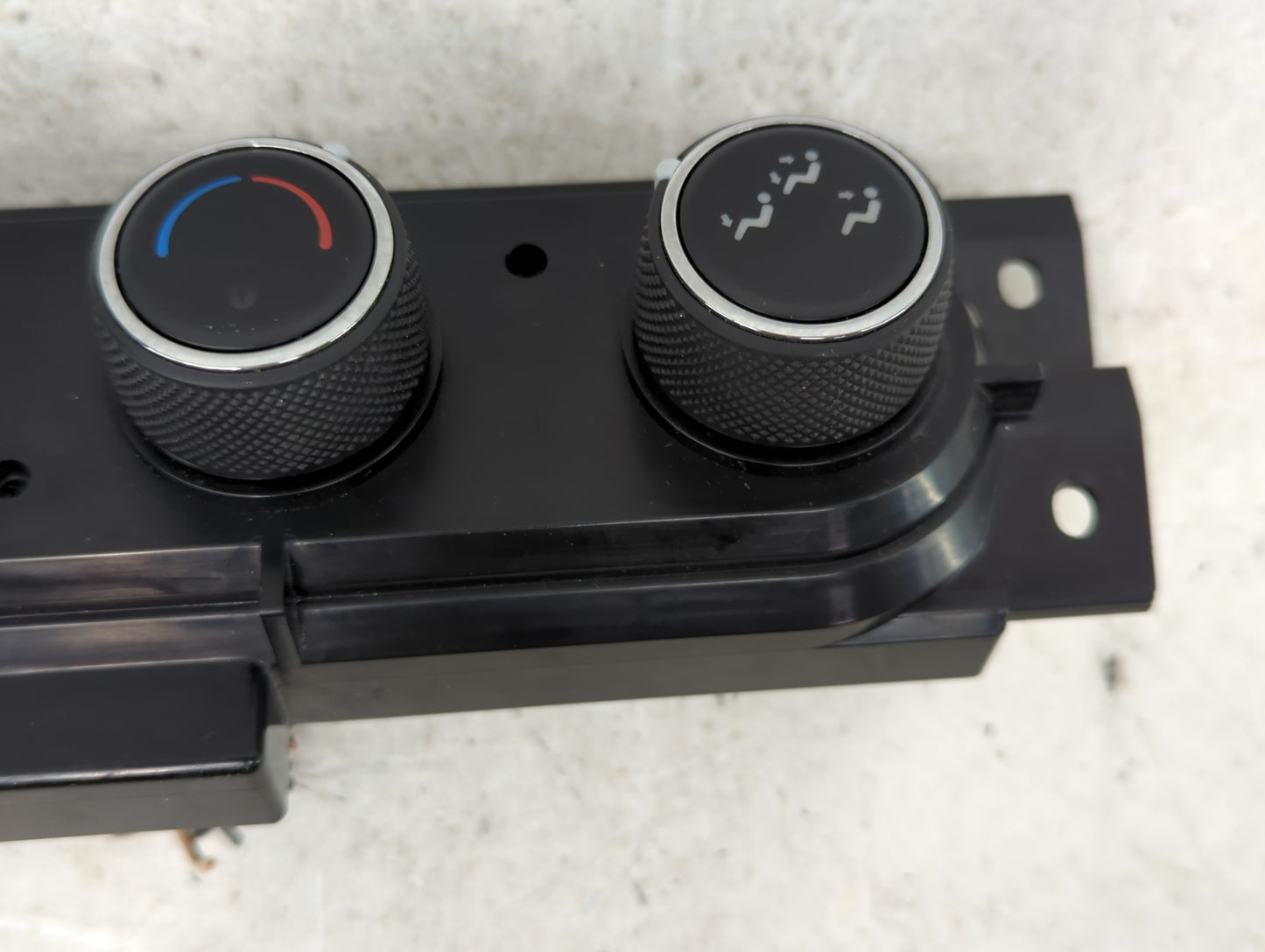 2016 Dodge Durango Climate Control Module Temperature AC/Heater Replacement P/N:68287297AA Fits OEM Used Auto Parts - Oemuse