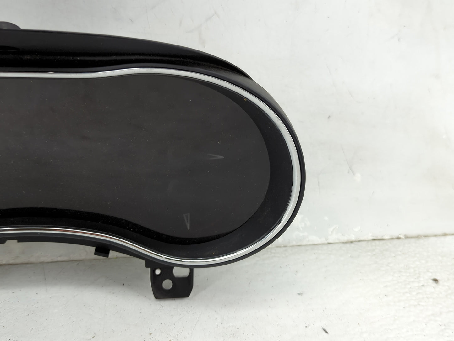 2016 Dodge Durango Instrument Cluster Speedometer Gauges P/N:68251670AG Miles:164K Fits OEM Used Auto Parts - Oemusedautopar