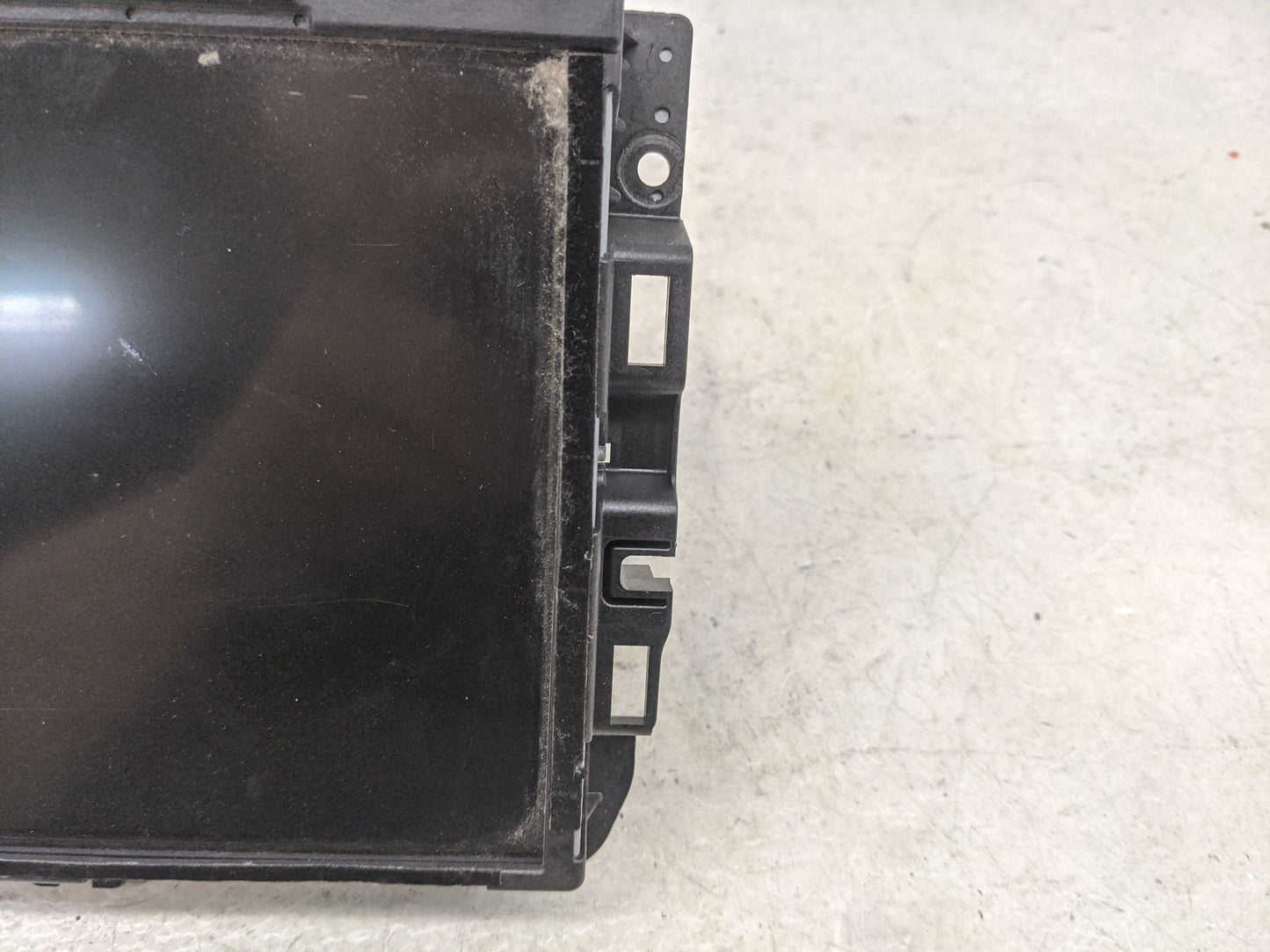 2016 Dodge Durango Radio AM FM Cd Player Receiver Replacement P/N:68258382AG T00BE109670358, GNG-BE2801, 6434C-BE2801 Fits O
