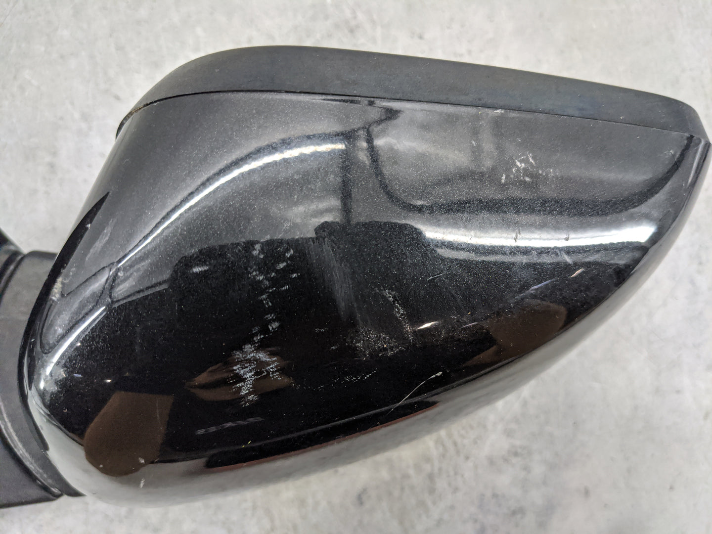 2011-2021 Dodge Durango Driver Side View Mirror - Left Door Mirror OEM Used - Oemusedautoparts1.com