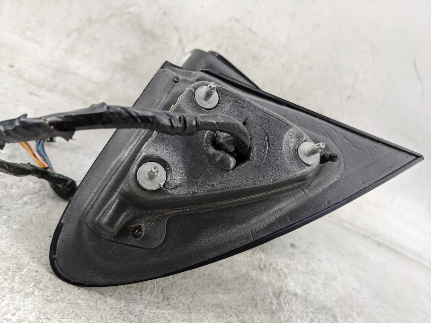 2011-2021 Dodge Durango Driver Side View Mirror - Left Door Mirror OEM Used - Oemusedautoparts1.com