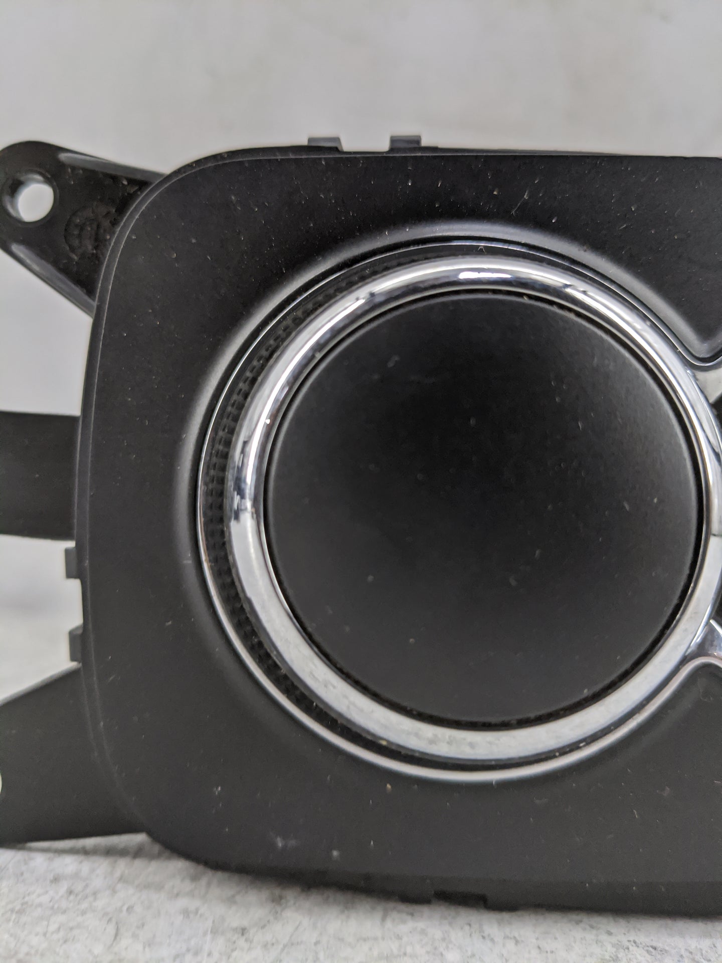 2016 Dodge Durango Floor Console Assembly Shifter - Oemusedautoparts1.com