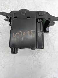 2016 Dodge Durango Floor Console Assembly Shifter - Oemusedautoparts1.com