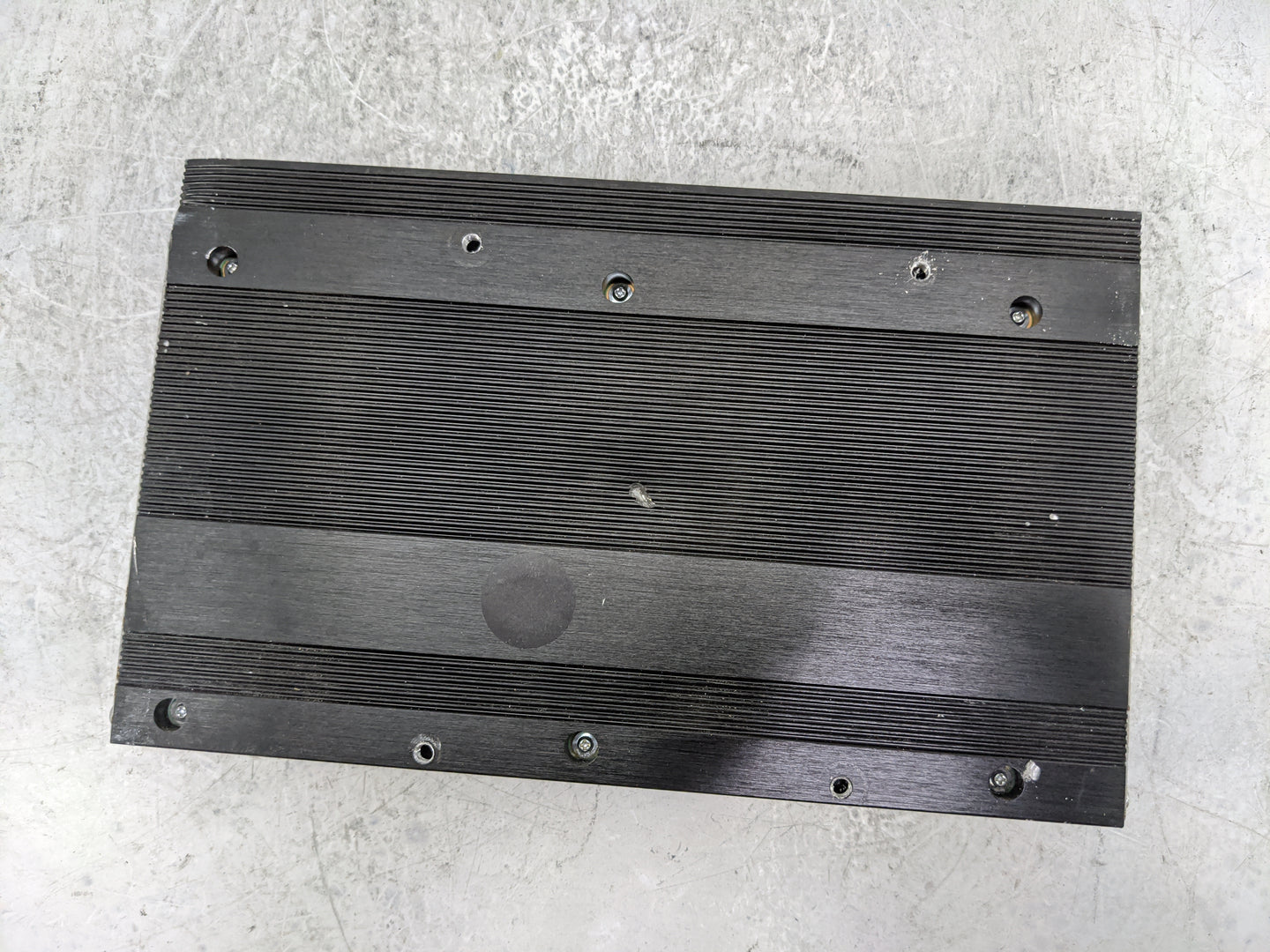 2011-2016 Dodge Durango Radio Speaker Amplifier - Oemusedautoparts1.com