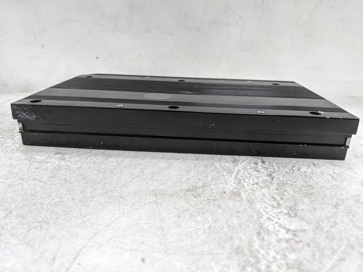 2011-2016 Dodge Durango Radio Speaker Amplifier - Oemusedautoparts1.com