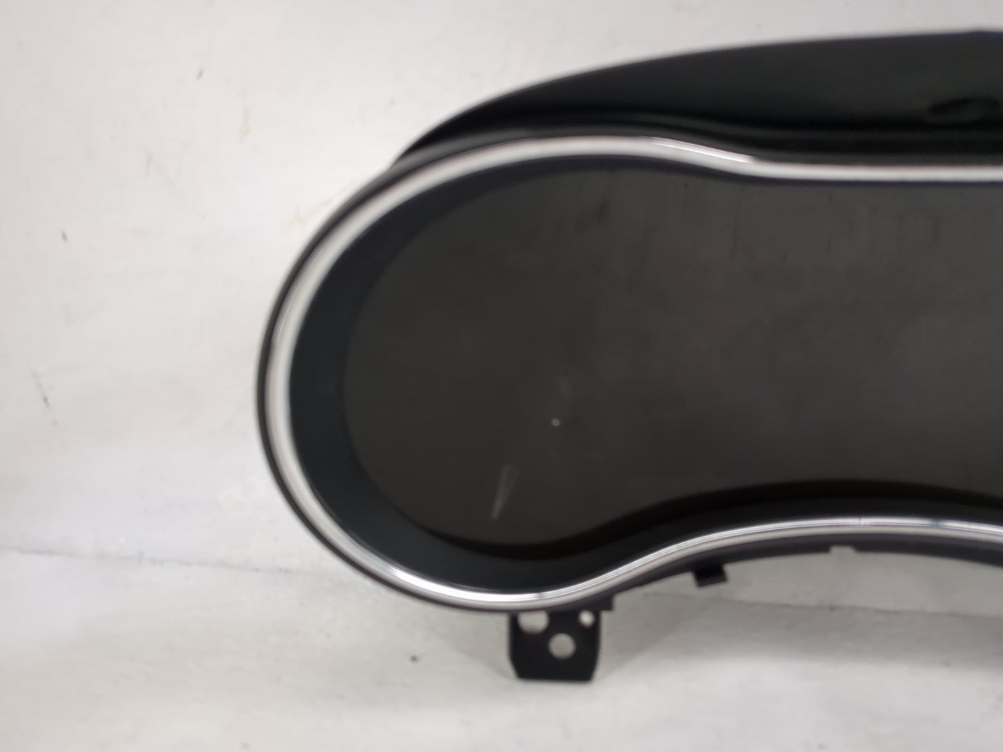 2016 Dodge Durango Instrument Cluster Speedometer Gauges P/N:68251670AG CR-0043-201-NR-CGAG Miles: Fits OEM Used Auto Parts 