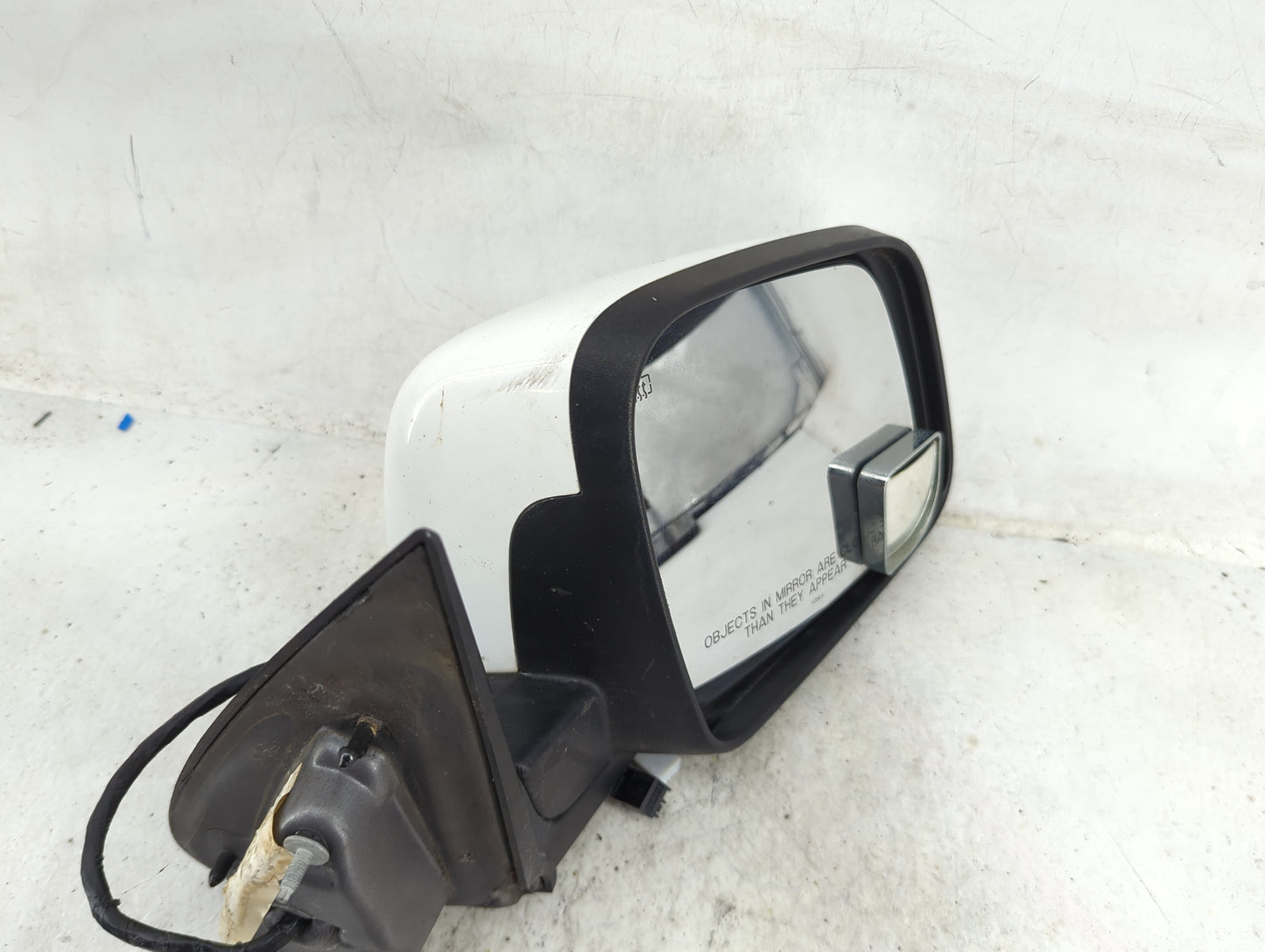 2011-2021 Dodge Durango Passenger Side View Mirror - Right Door Mirror OEM Used - Oemusedautoparts1.com