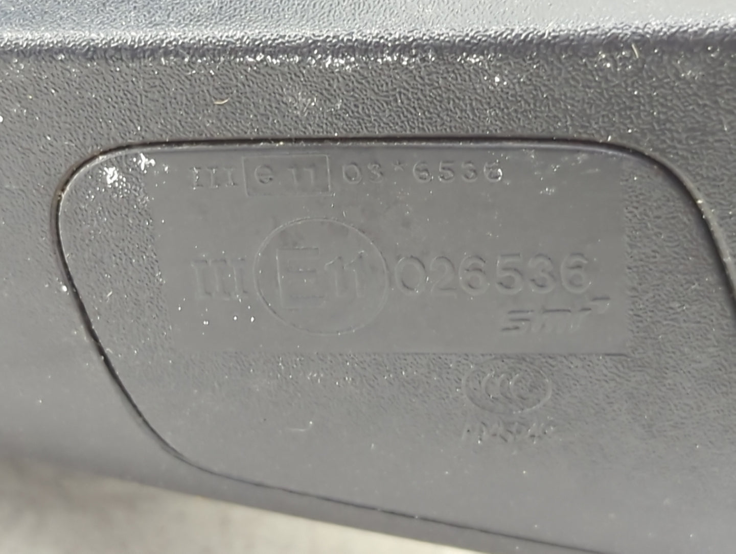 2011-2021 Dodge Durango Driver Side View Mirror - Left Door Mirror OEM Used - Oemusedautoparts1.com