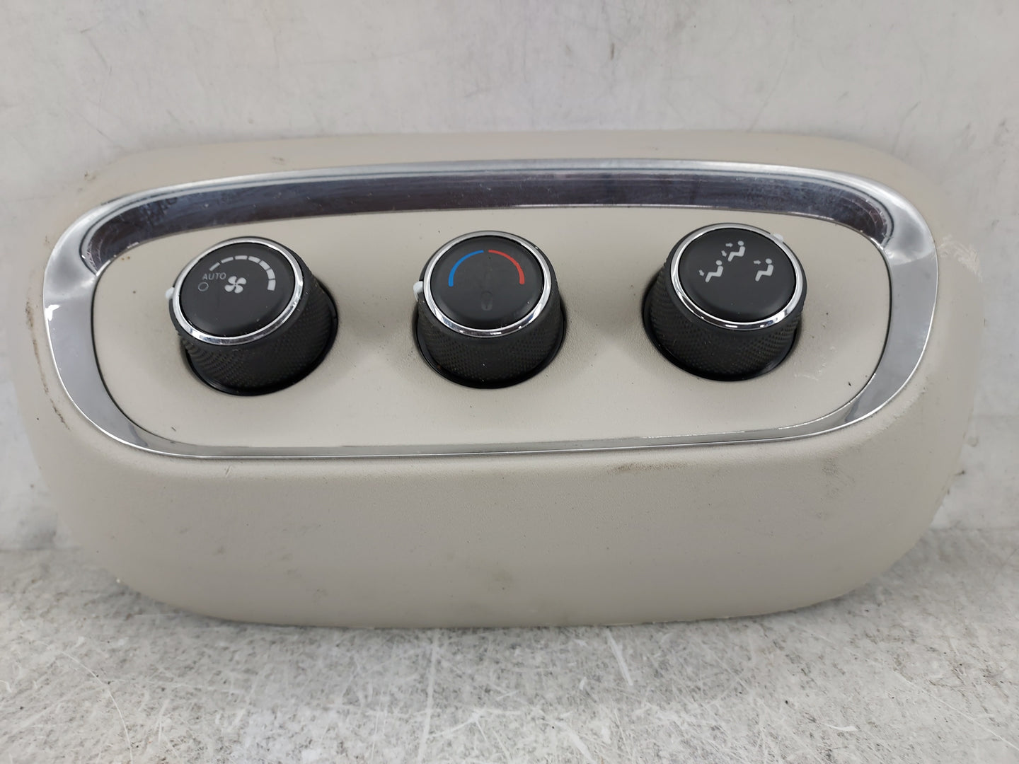 2016 Dodge Durango Climate Control Module Temperature AC/Heater Replacement P/N:68287297AA T043600307 Fits OEM Used Auto Par