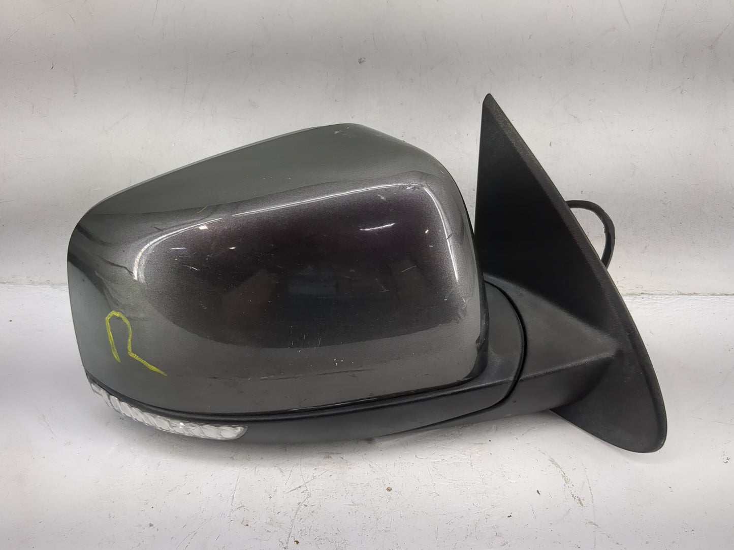 2011-2021 Dodge Durango Passenger Side View Mirror - Right Door Mirror OEM Used - Oemusedautoparts1.com