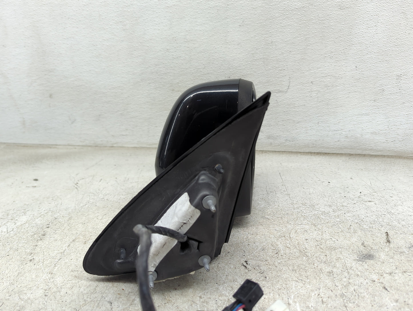 2011-2021 Dodge Durango Passenger Side View Mirror - Right Door Mirror OEM Used - Oemusedautoparts1.com