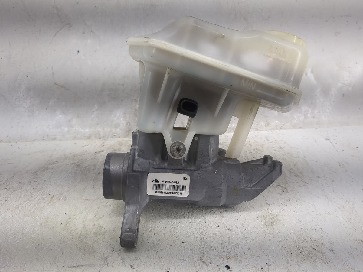 2016-2022 Dodge Durango Brake Master Cylinder 1498315 - Oemusedautoparts1.com