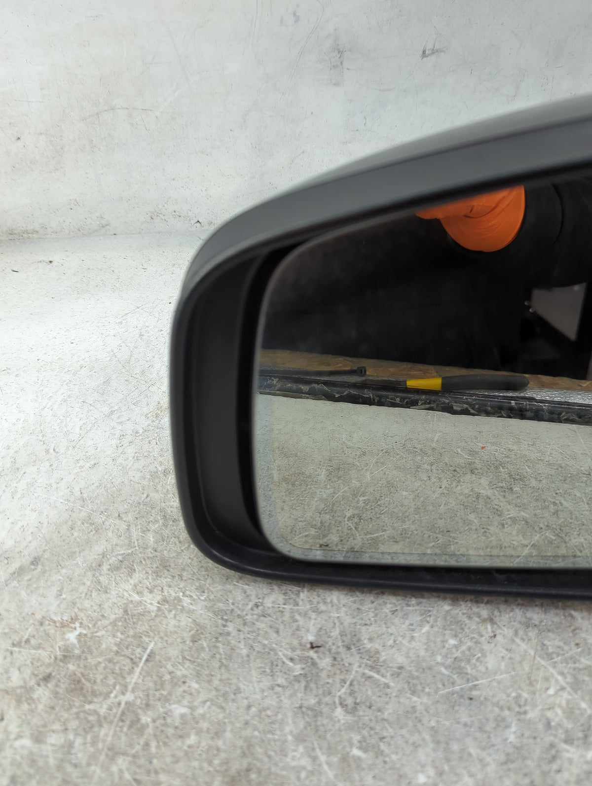 2011-2021 Dodge Durango Driver Side View Mirror - Left Door Mirror OEM Used - Oemusedautoparts1.com