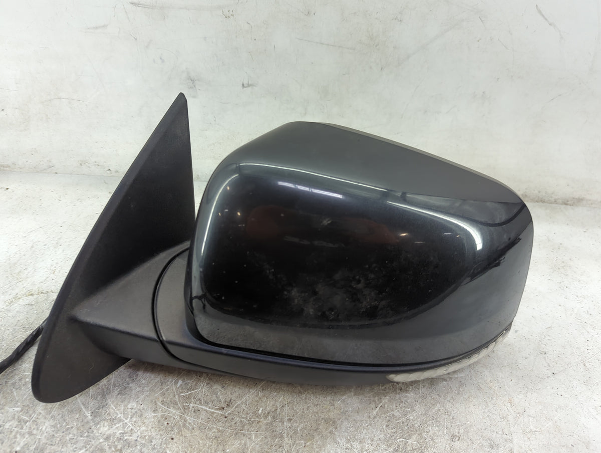 2011-2021 Dodge Durango Driver Side View Mirror - Left Door Mirror OEM Used - Oemusedautoparts1.com