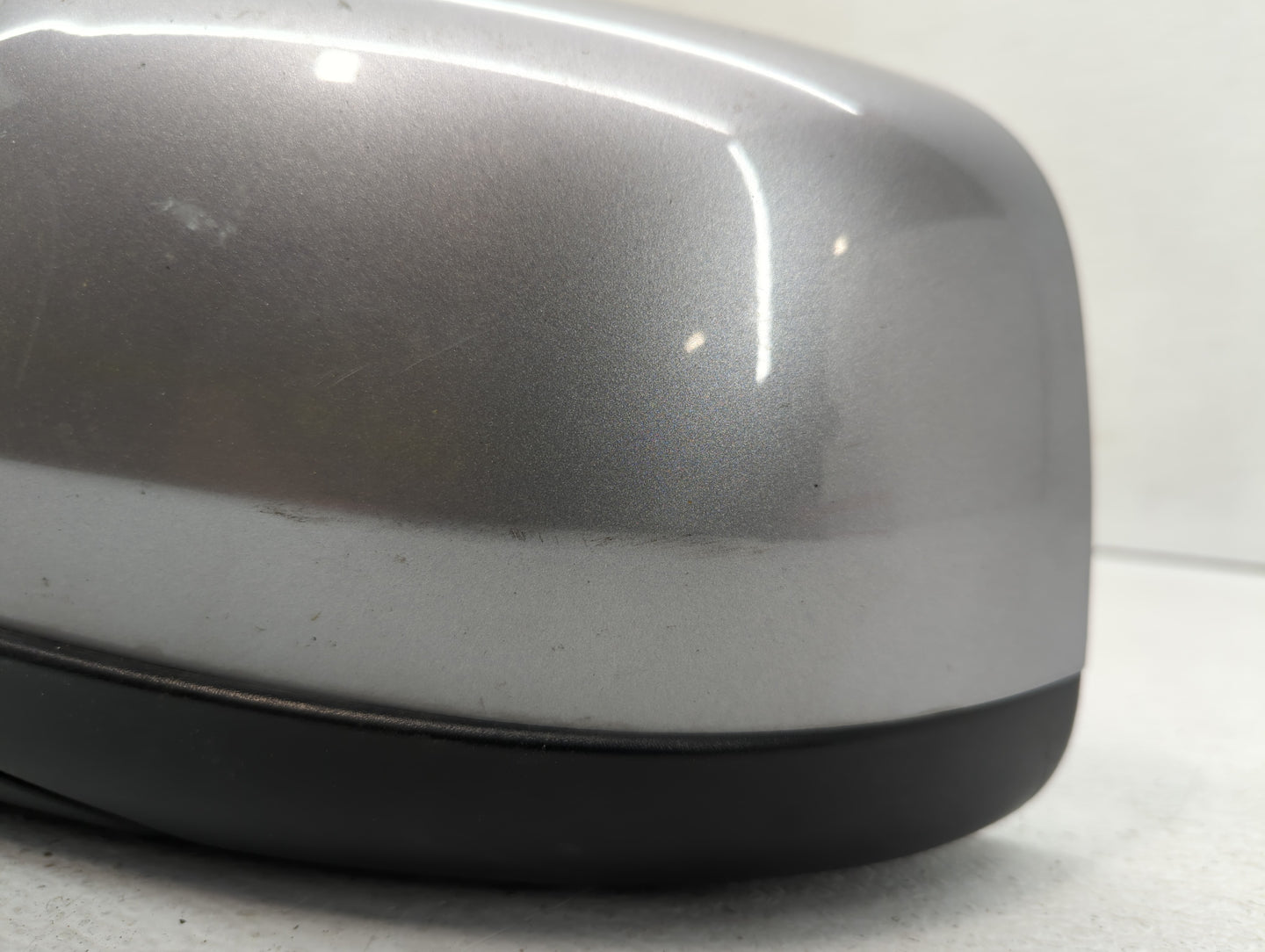 2016 Dodge Durango Driver Side View Mirror - Left Door Mirror OEM Used - Oemusedautoparts1.com
