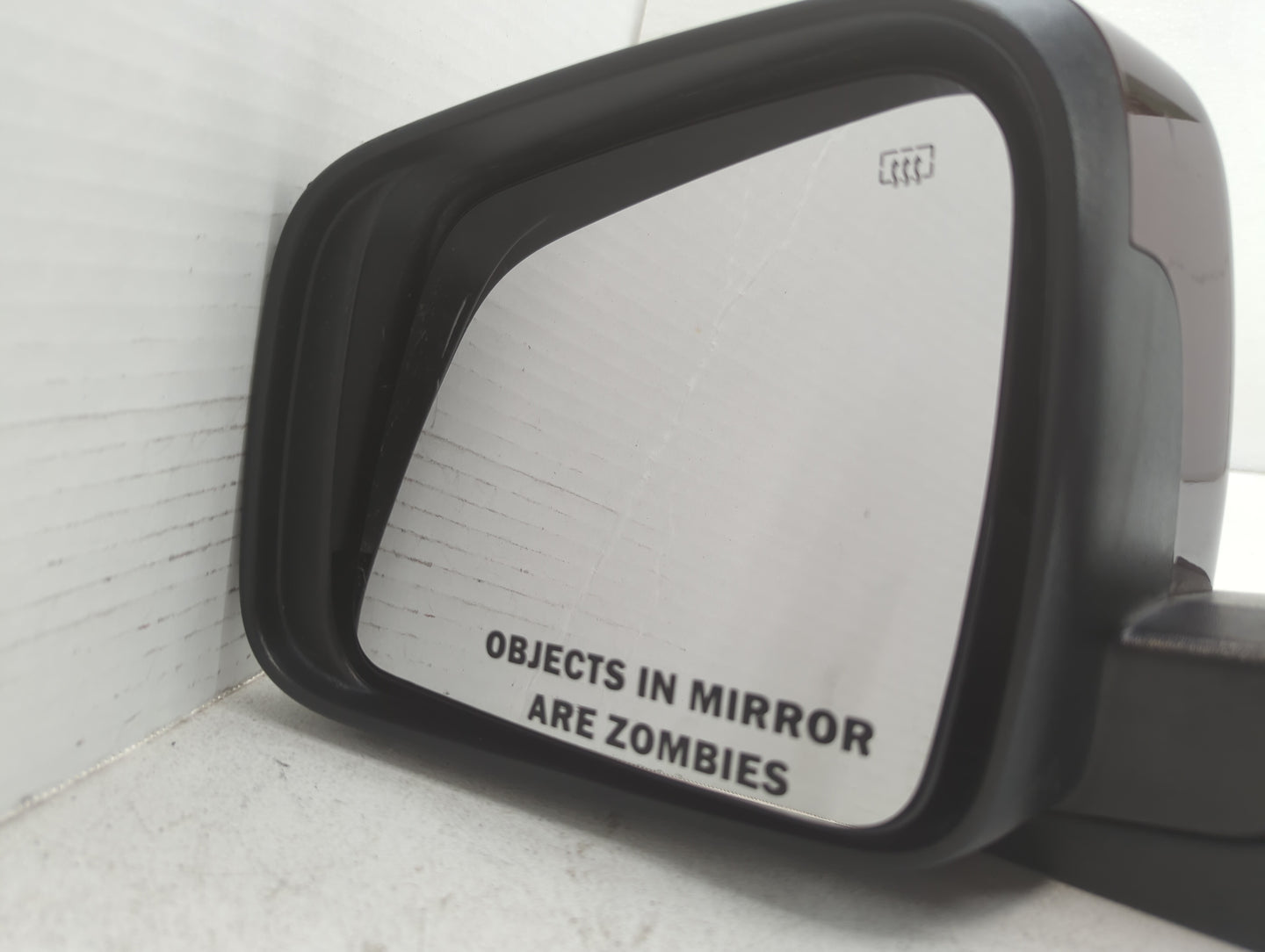 2016 Dodge Durango Driver Side View Mirror - Left Door Mirror OEM Used - Oemusedautoparts1.com