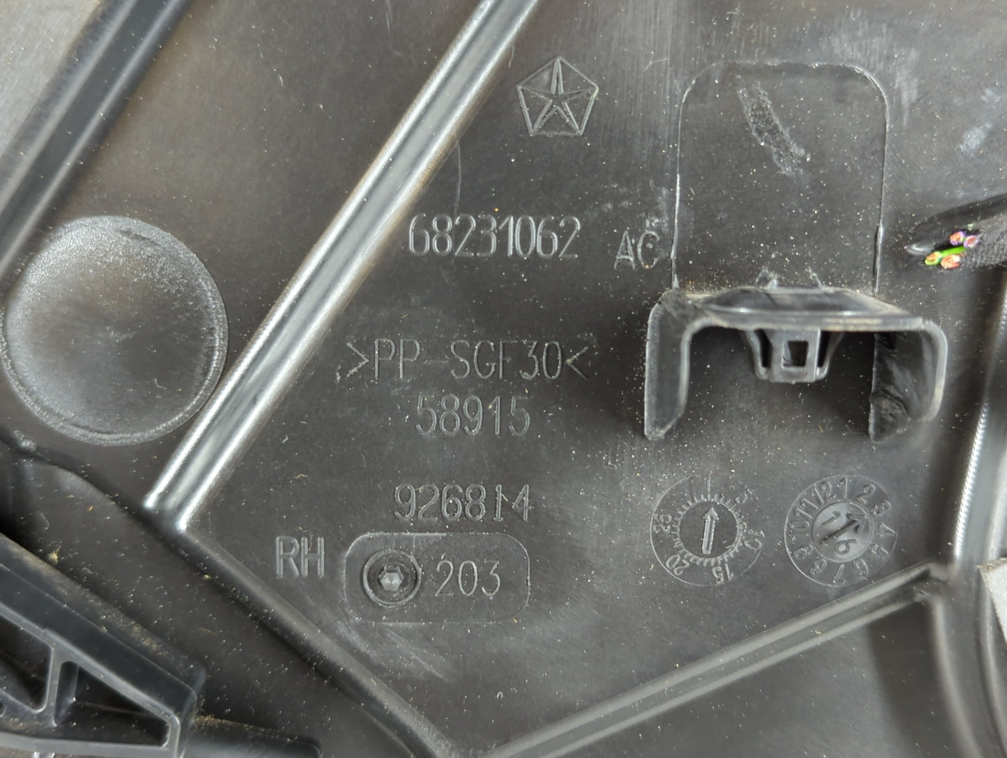 2011-2022 Dodge Durango Used Window Regulator Passenger Front - Oemusedautoparts1.com