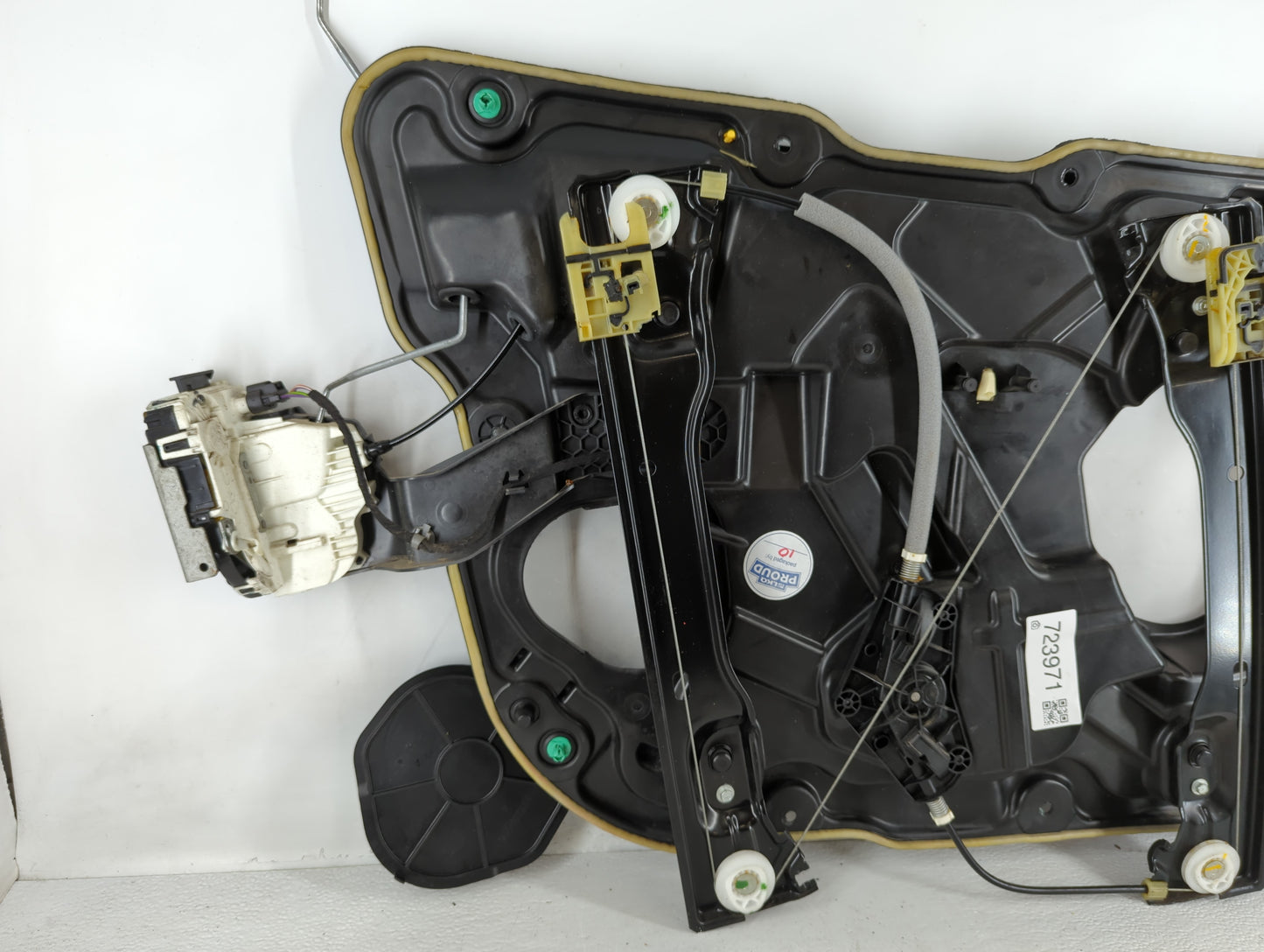 2011-2022 Dodge Durango Used Window Regulator Passenger Front - Oemusedautoparts1.com