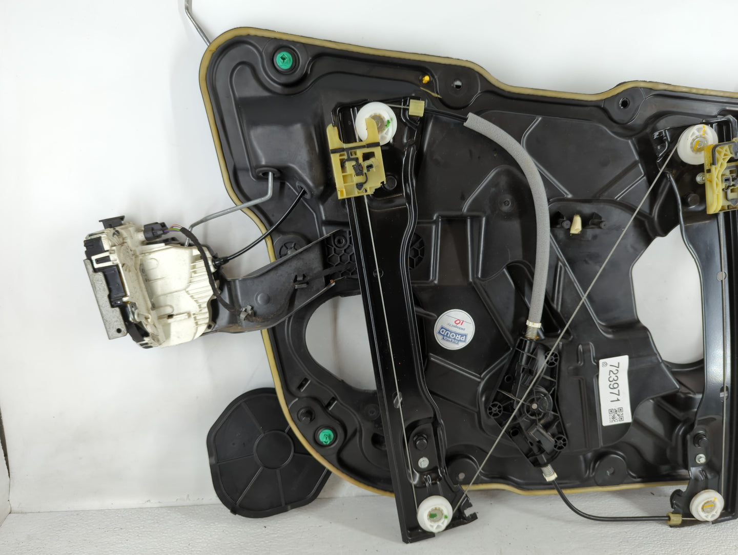 2011-2022 Dodge Durango Used Window Regulator Passenger Front - Oemusedautoparts1.com
