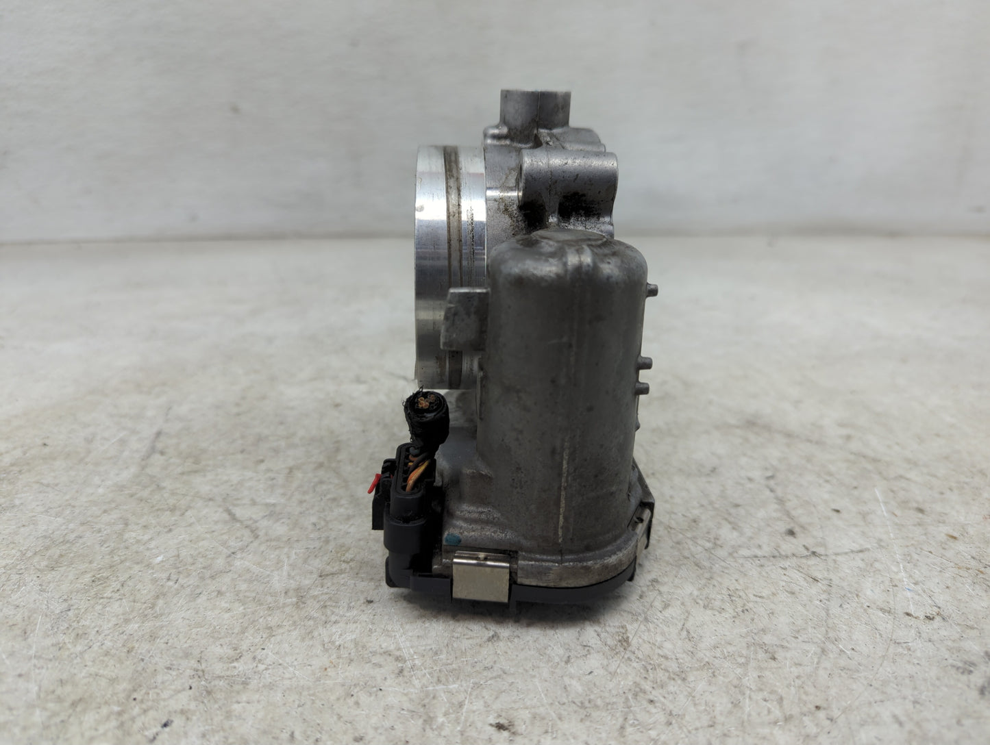 2011-2022 Dodge Durango Throttle Body P/N:0280750570 05184349AC Fits OEM Used Auto Parts - Oemusedautoparts1.com