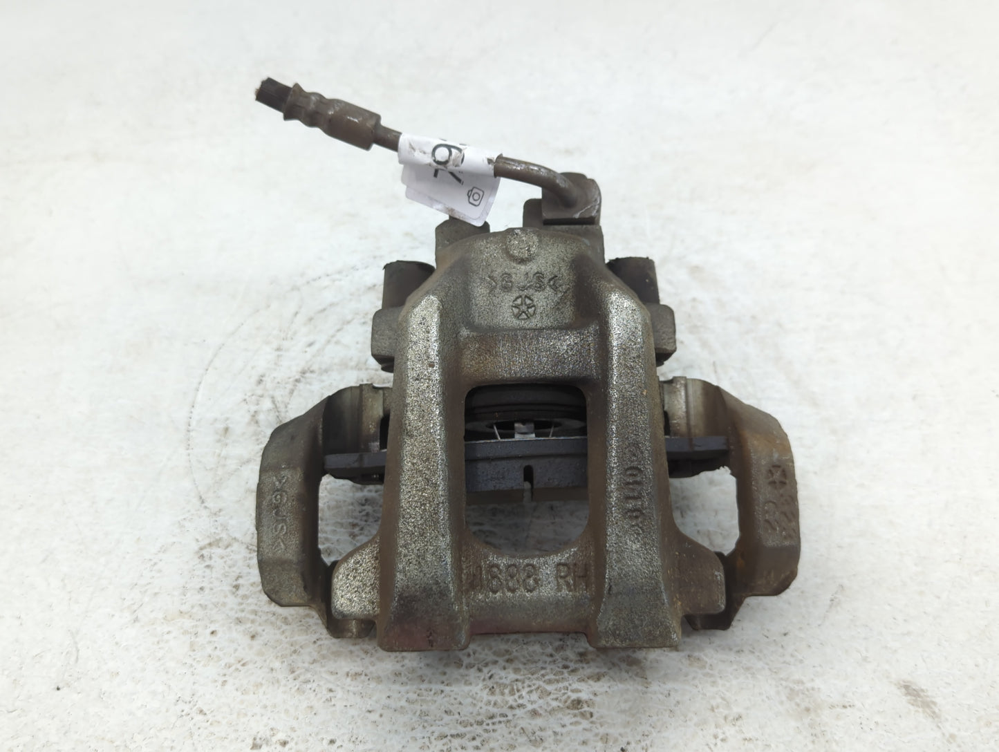 2011-2020 Dodge Durango Front Passenger Right Brake Caliper - Oemusedautoparts1.com