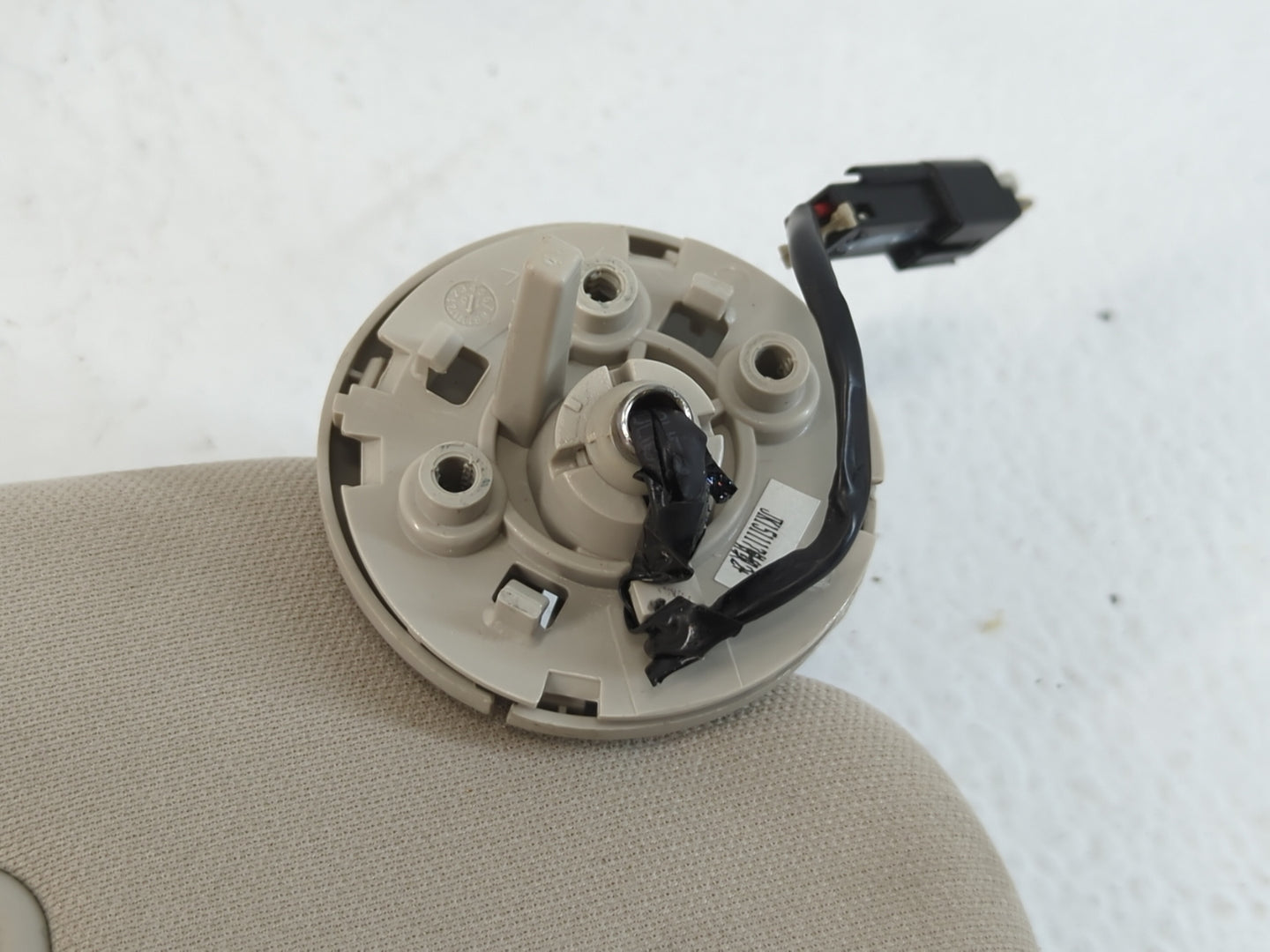 2011-2022 Dodge Durango Sun Visor Shade Replacement Passenger Right Mirror Fits OEM Used Auto Parts - Oemusedautoparts1.com