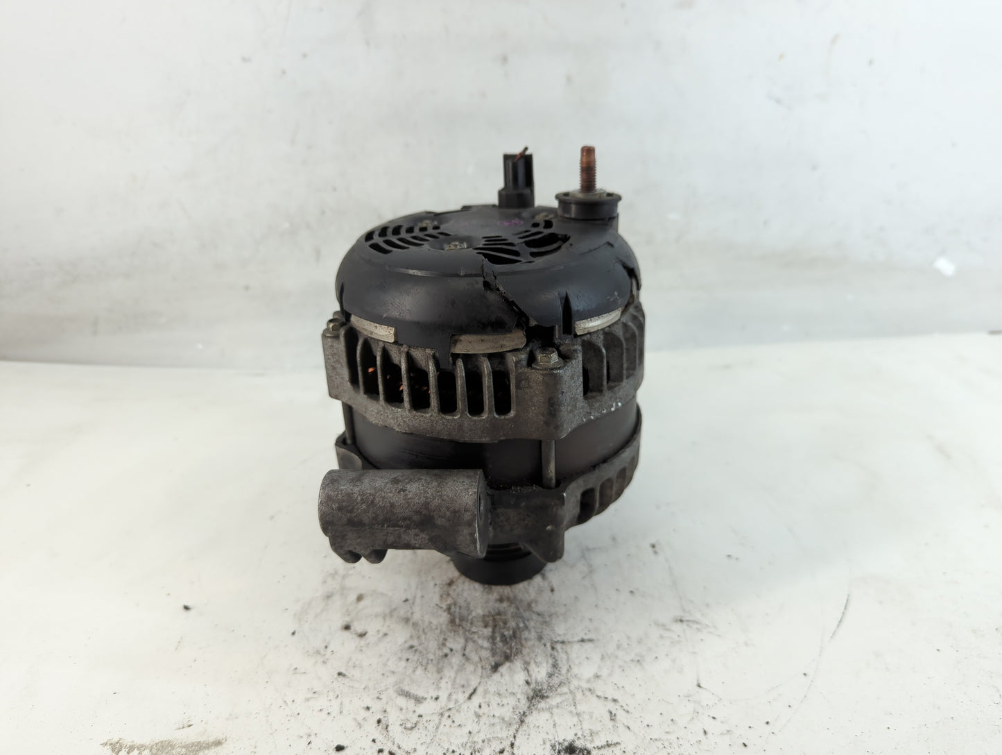 2011-2015 Dodge Durango Alternator Replacement Generator Charging Assembly Engine OEM P/N:MX421000-7200 12V Fits OEM Used Au