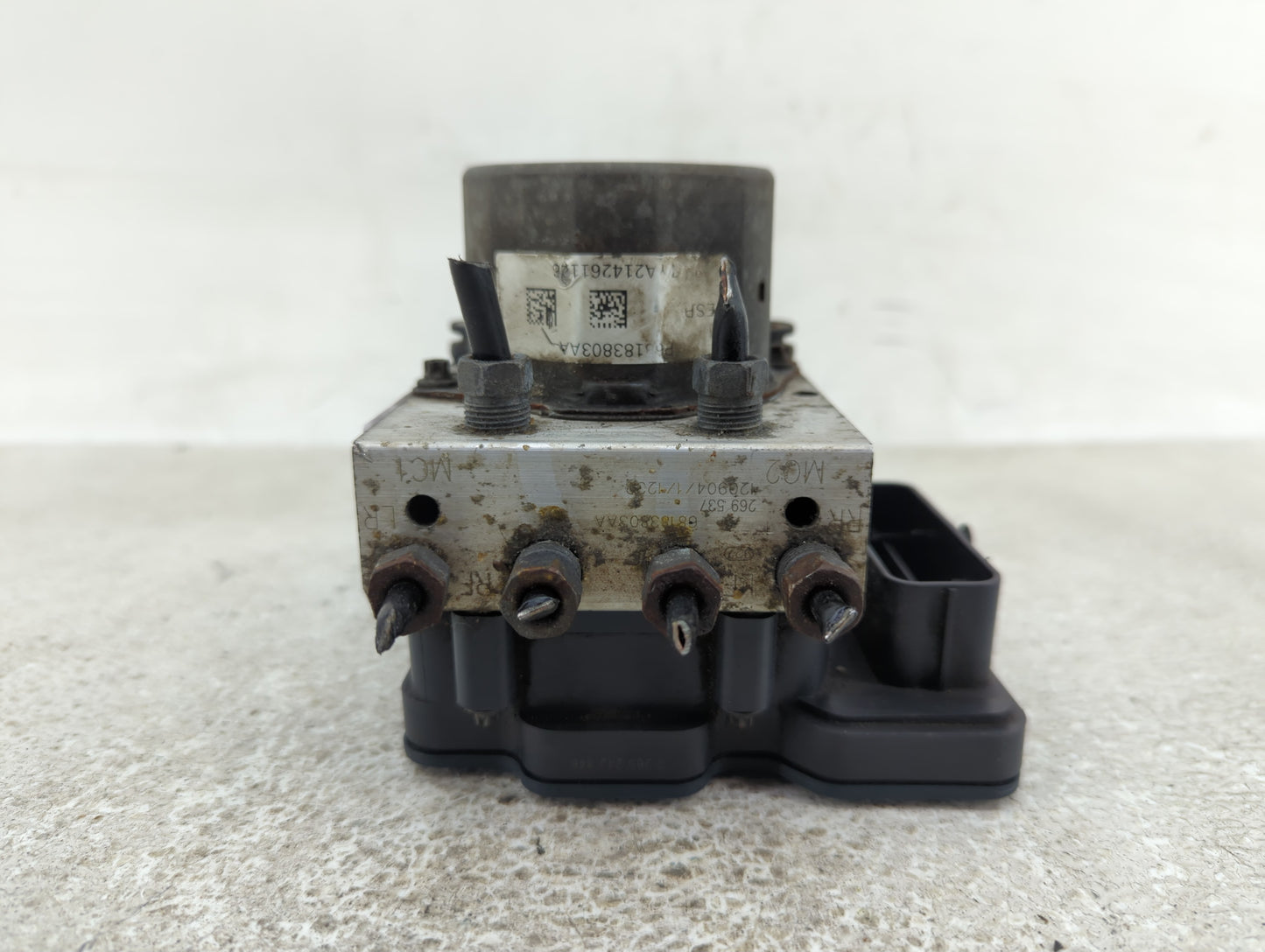 2015-2020 Dodge Grand Caravan ABS Pump Control Module Replacement P/N:68183803AA Fits Fits 2015 2016 2017 2018 2019 2020 OEM