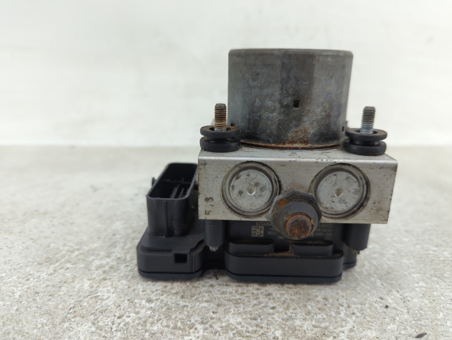 2015-2020 Dodge Grand Caravan ABS Pump Control Module Replacement P/N:68183803AA Fits Fits 2015 2016 2017 2018 2019 2020 OEM