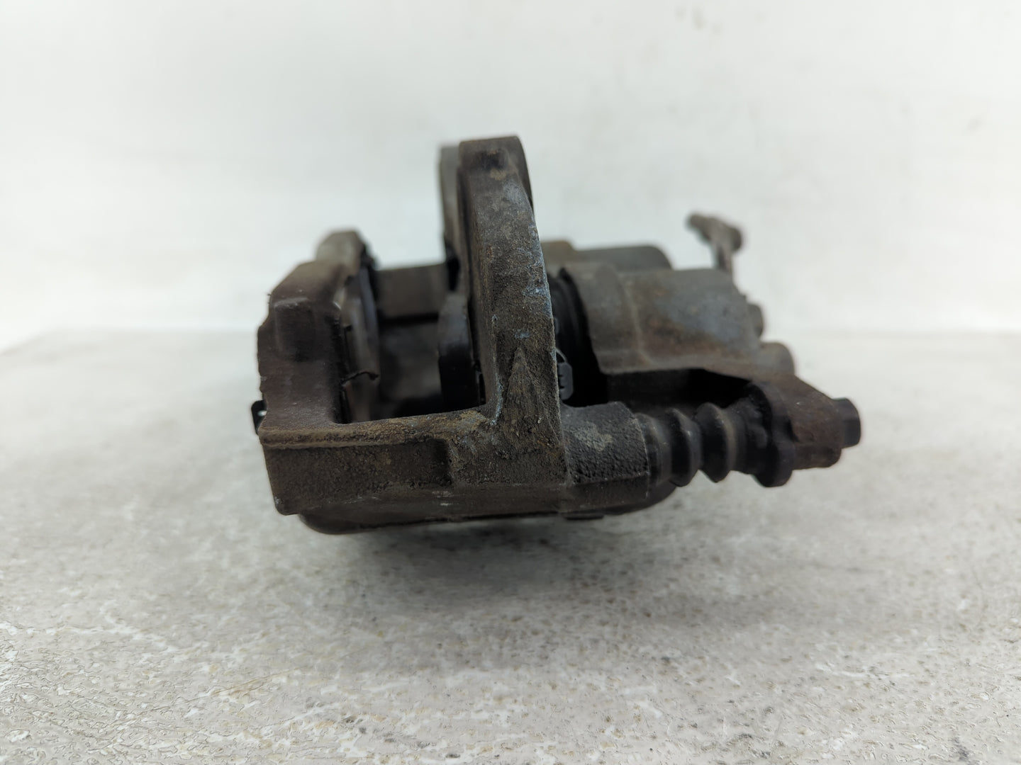 Dodge Grand Caravan Front Driver Left Brake Caliper - Oemusedautoparts1.com