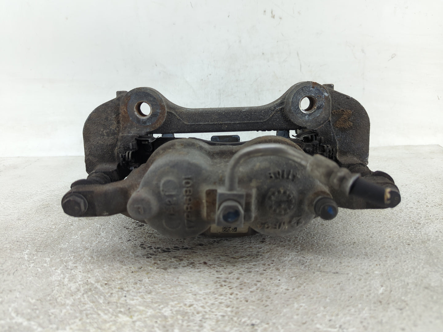 Dodge Grand Caravan Front Driver Left Brake Caliper - Oemusedautoparts1.com