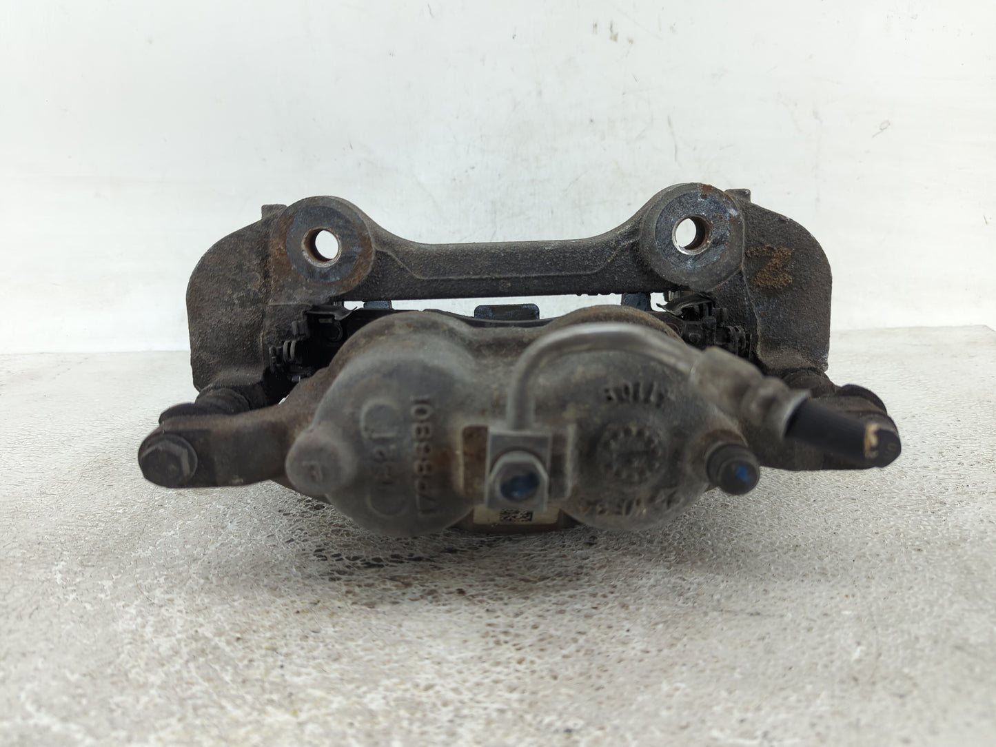 Dodge Grand Caravan Front Driver Left Brake Caliper - Oemusedautoparts1.com
