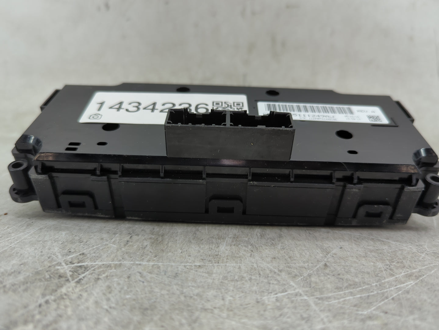 2011-2020 Dodge Grand Caravan Climate Control Module Temperature AC/Heater Replacement P/N:P55111249AJ Fits OEM Used Auto Pa