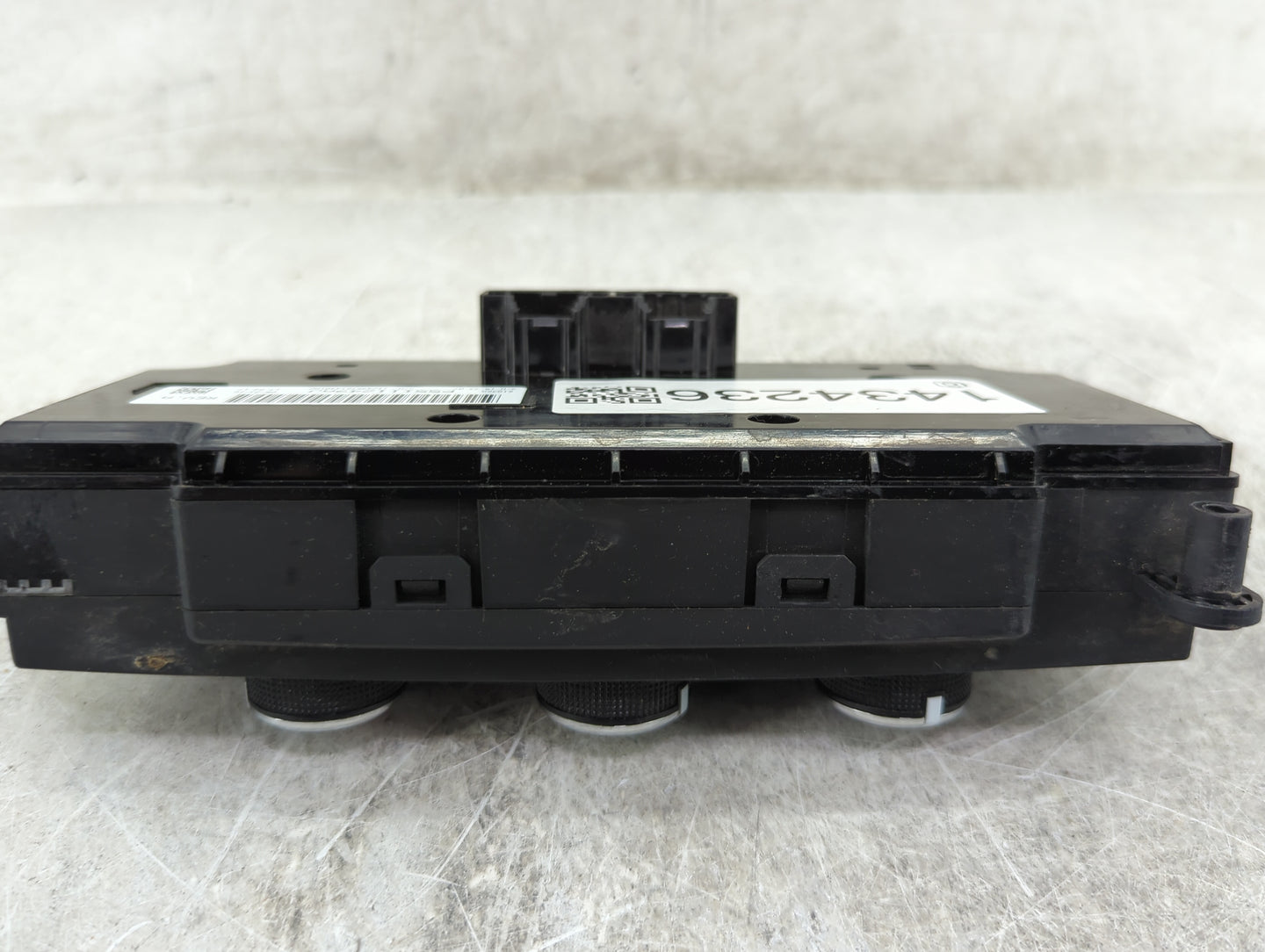 2011-2020 Dodge Grand Caravan Climate Control Module Temperature AC/Heater Replacement P/N:P55111249AJ Fits OEM Used Auto Pa