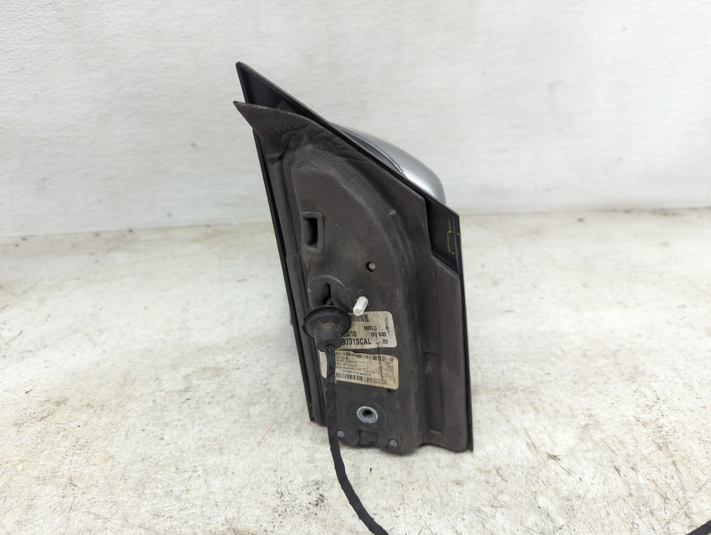 2011-2020 Dodge Grand Caravan Driver Side View Mirror - Left Door Mirror OEM Used - Oemusedautoparts1.com