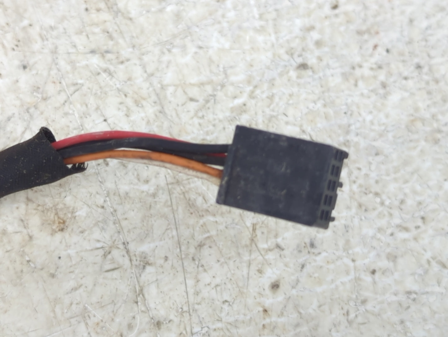 2011-2020 Dodge Grand Caravan Driver Side View Mirror - Left Door Mirror OEM Used - Oemusedautoparts1.com