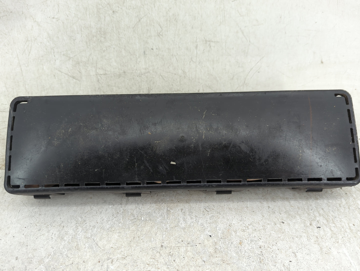 2014-2018 Dodge Grand Caravan Air Bag Driver Left Knee Oem 1458724 - Oemusedautoparts1.com