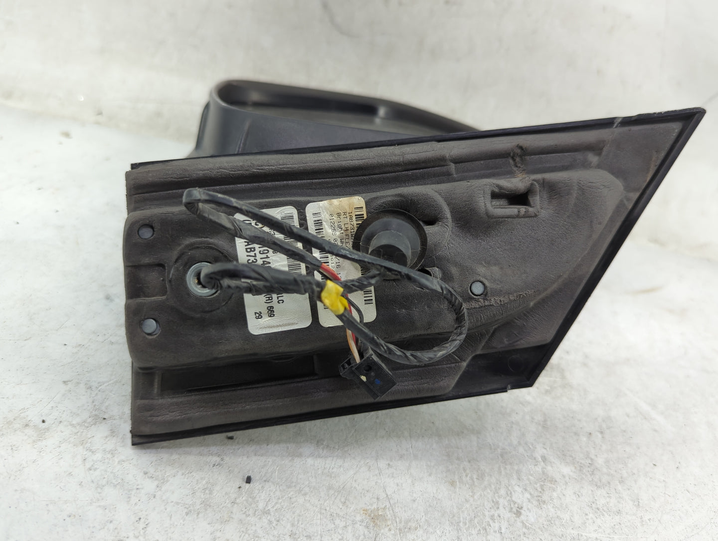 2016 Dodge Grand Caravan Passenger Side View Mirror - Right Door Mirror OEM Used - Oemusedautoparts1.com