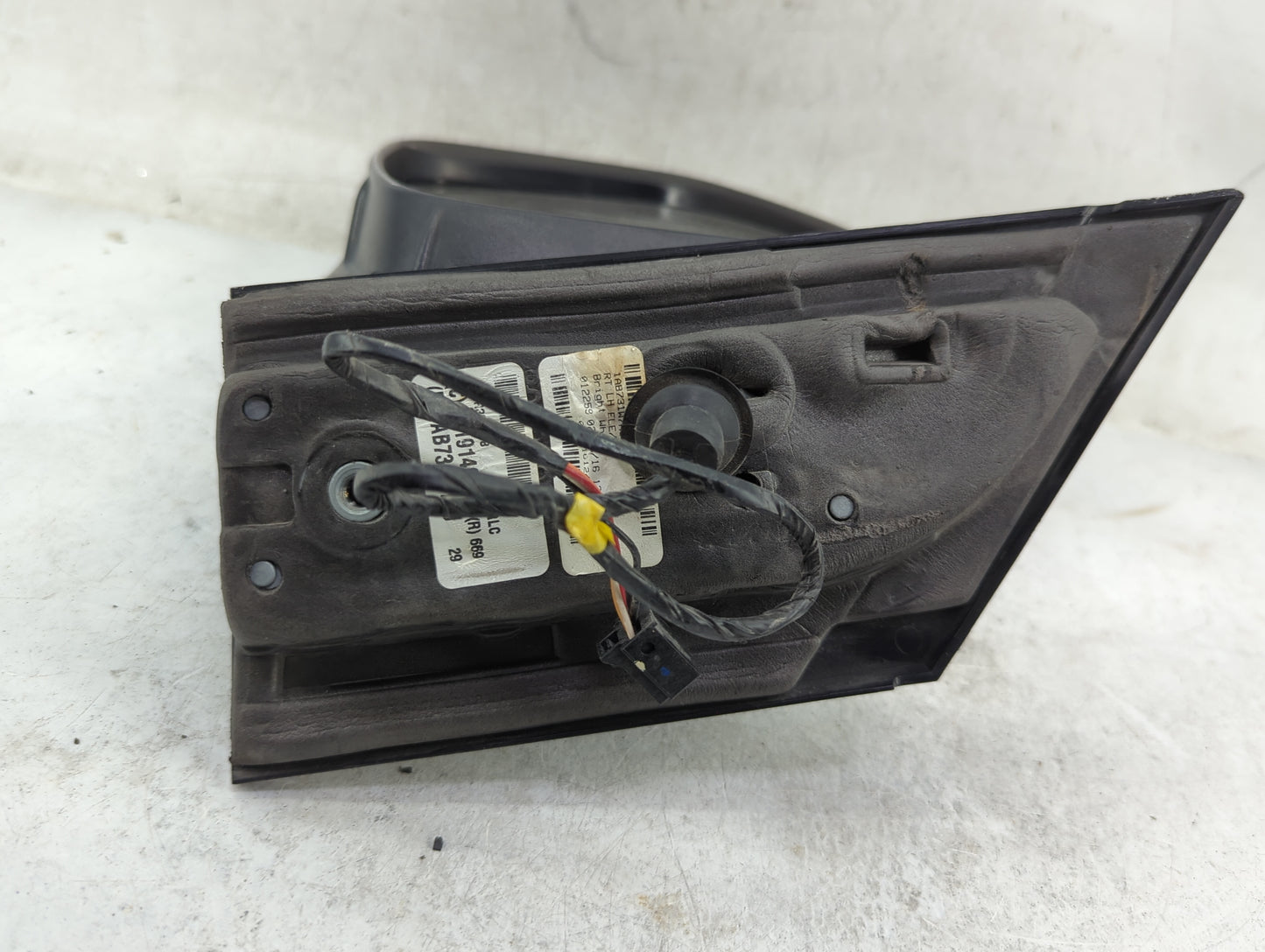 2016 Dodge Grand Caravan Passenger Side View Mirror - Right Door Mirror OEM Used - Oemusedautoparts1.com