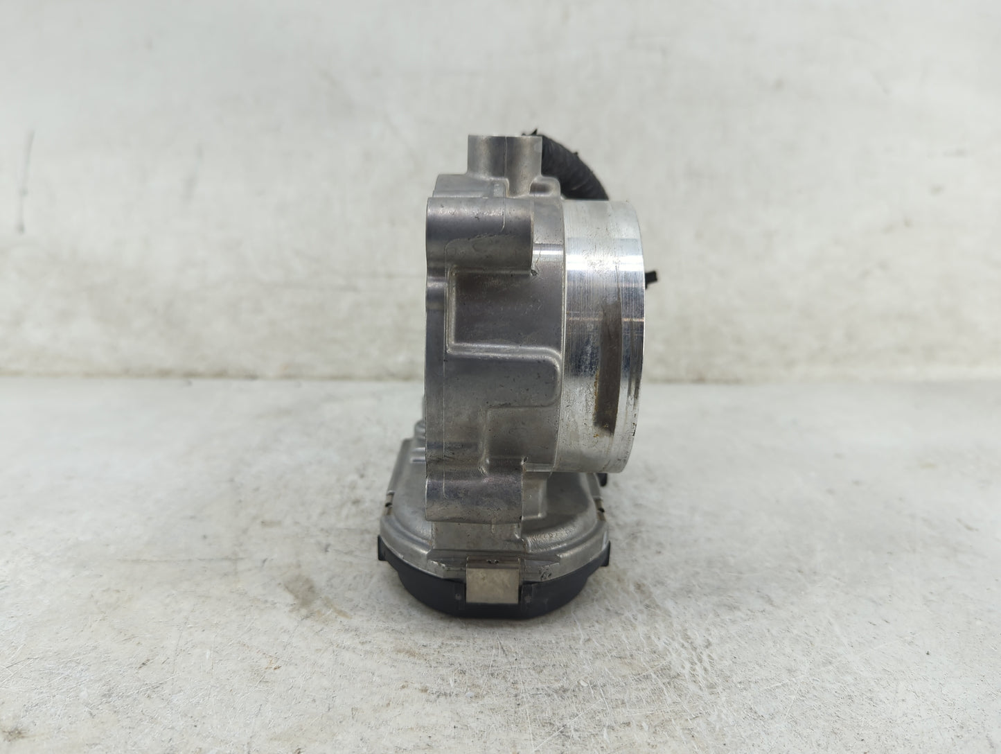 2011-2020 Dodge Grand Caravan Throttle Body P/N:05184349AC 0280750570 Fits OEM Used Auto Parts - Oemusedautoparts1.com