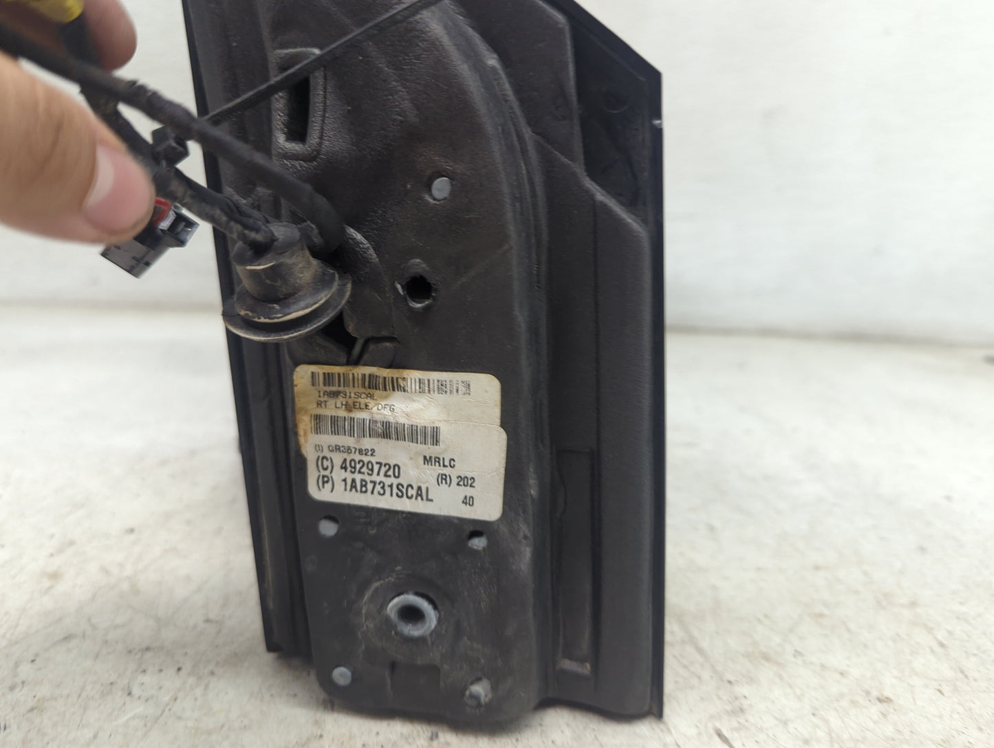 2011-2020 Dodge Grand Caravan Driver Side View Mirror - Left Door Mirror OEM Used - Oemusedautoparts1.com