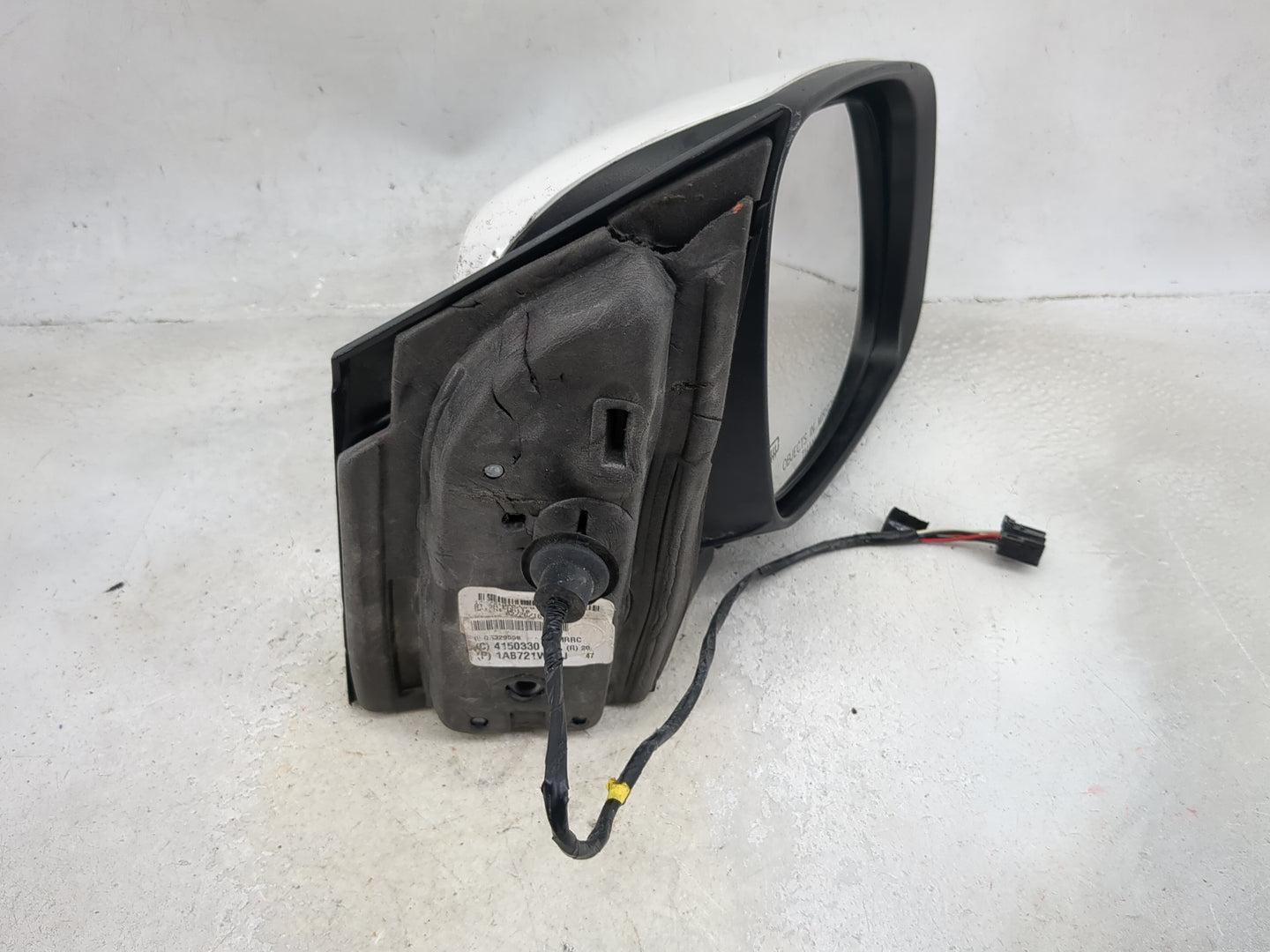 2011-2020 Dodge Grand Caravan Passenger Side View Mirror - Right Door Mirror OEM Used - Oemusedautoparts1.com