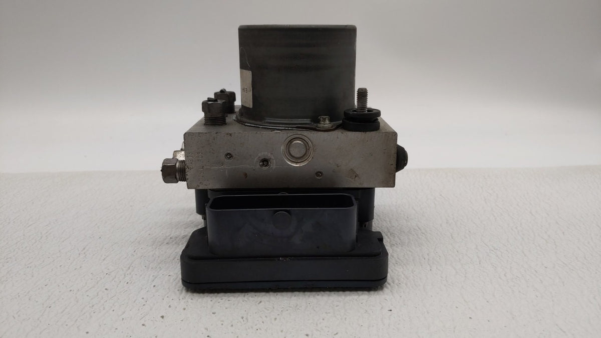 2015-2020 Dodge Grand Caravan Anti-Lock Brake ABS Pump Module Actuator OEM P/N:P68183803AC 68183803AC Fits OEM Used Auto Par