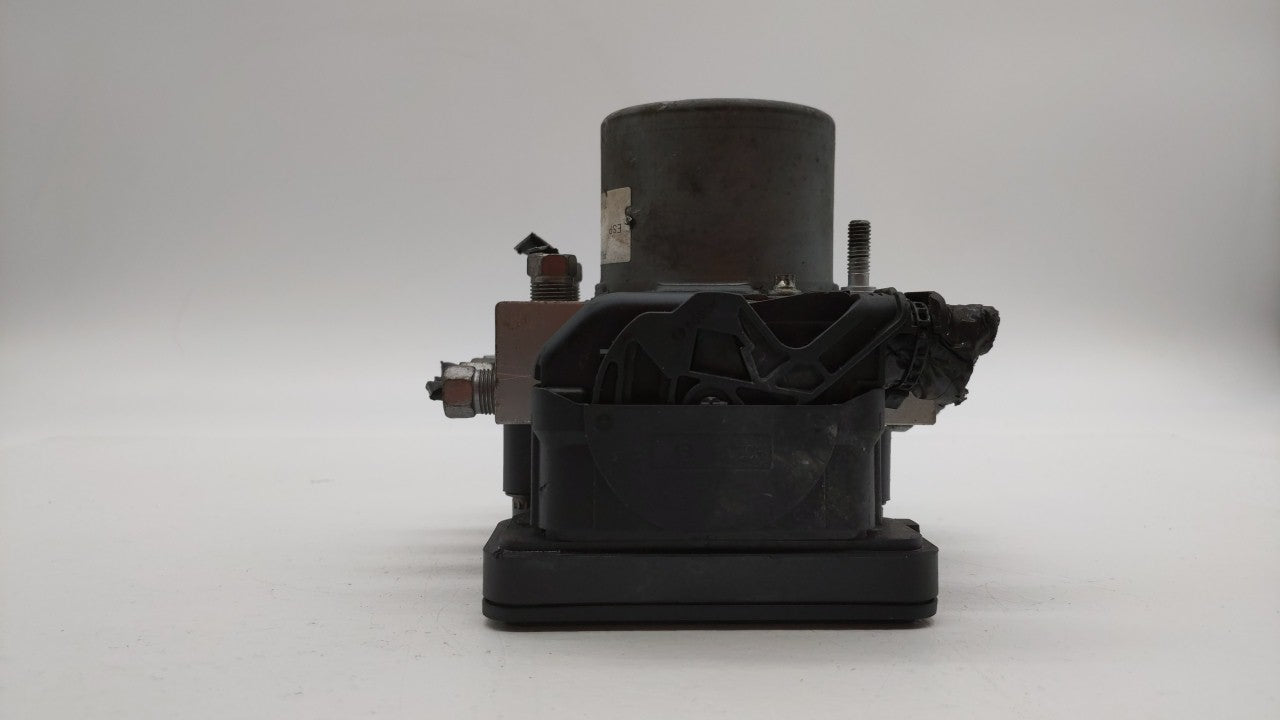 2015-2018 Dodge Grand Caravan ABS Pump Control Module Replacement P/N:P68183803AC 68183803AC Fits Fits 2015 2016 2017 2018 O