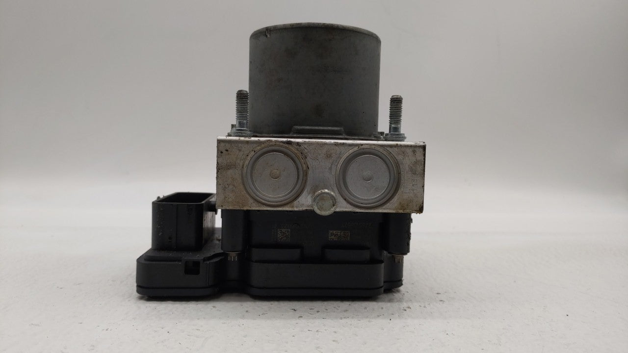 2015-2018 Dodge Grand Caravan ABS Pump Control Module Replacement P/N:P68183803AC 68183803AC Fits Fits 2015 2016 2017 2018 O